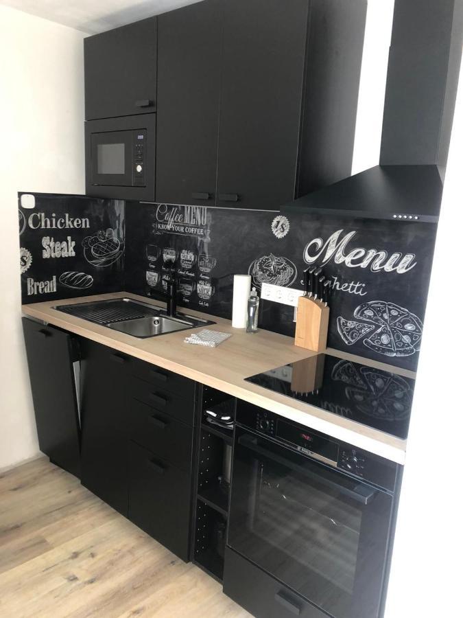 Zentrale Innenstadt-wohnung * Würzburg